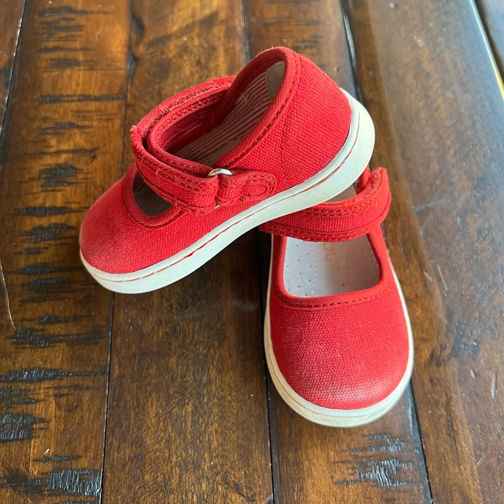 L’Amour canvas red Mary Jane “Jenna” shoe